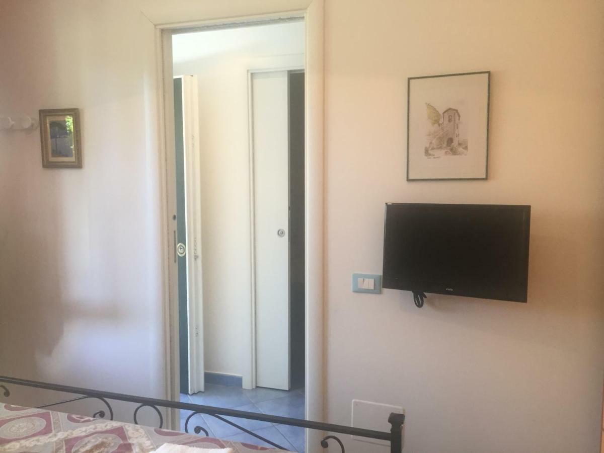 Villa Azzurra 博尔戈蒙特内罗 外观 照片